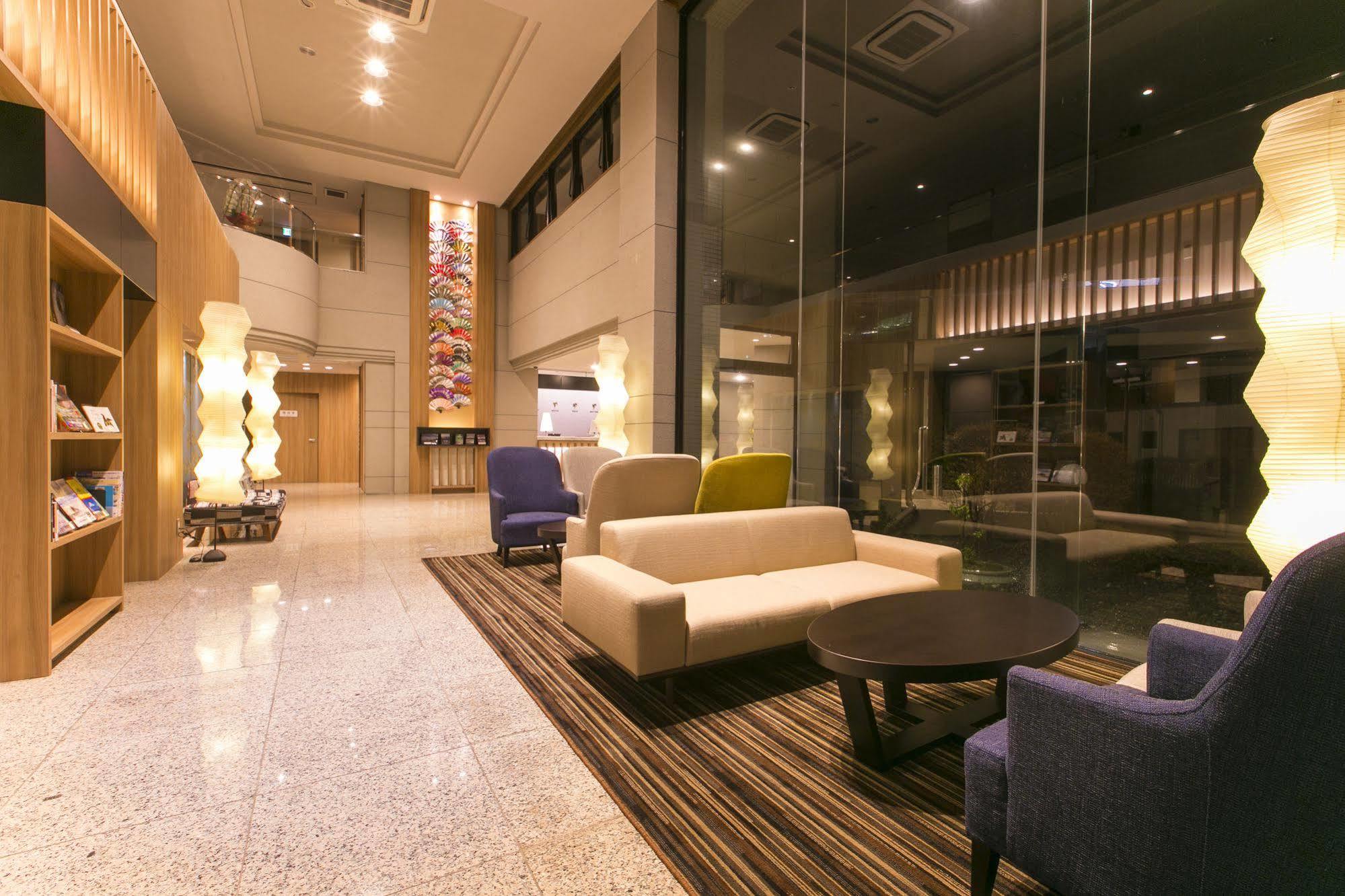 Fujisan Station Hotel Fujiyoshida Exteriör bild
